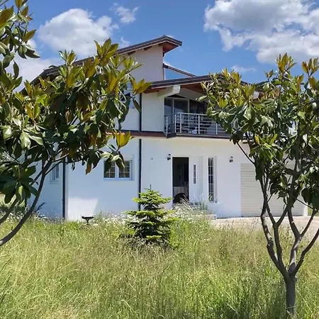 公寓 Dreamstay Lezha - *