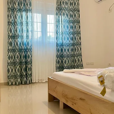 公寓 Dreamstay Lezha - *